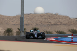 Lewis Hamilton, Mercedes-AMG F1 W09 EQ Power+