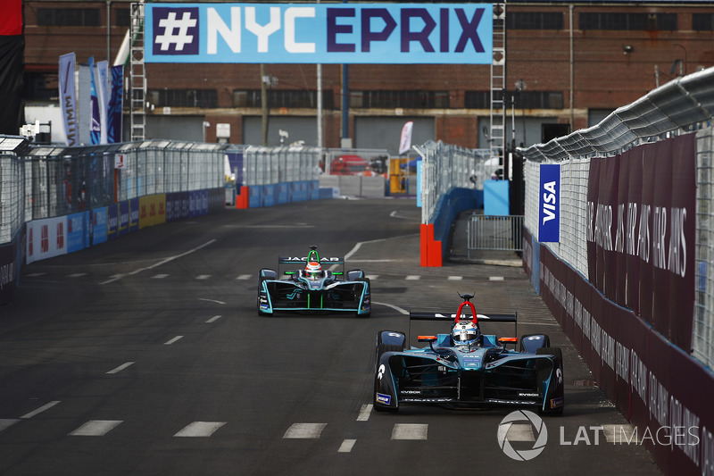 Luca Filippi, NIO Formula E Team, Nelson Piquet Jr., Jaguar Racing