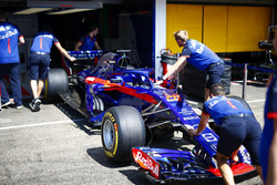 The car of Brendon Hartley, Toro Rosso STR13