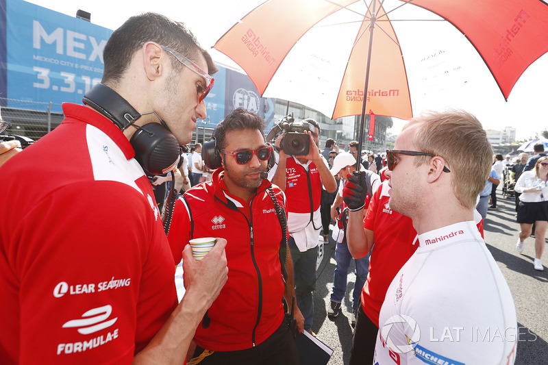 Felix Rosenqvist, Mahindra Racing, en la parrilla