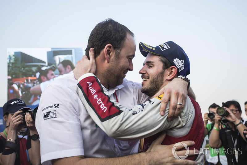 Podium: race winner Daniel Abt, Audi Sport ABT Schaeffler