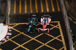 Oliver Turvey, NIO Formula E Team, Nick Heidfeld, Mahindra Racing