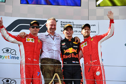 Kimi Raikkonen, Ferrari, Jonathan Wheatley, Red Bull Racing Team Manager, Max Verstappen, Red Bull Racing and Sebastian Vettel, Ferrari celebrate on the podium