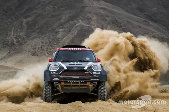 #302 X-Raid Team Mini: Nani Roma, Alex Haro