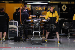 Renault Sport F1 Team RS17 in the garage