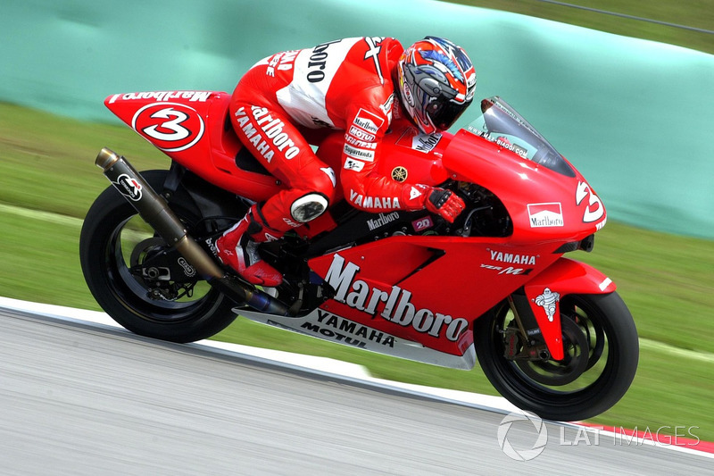 2002. Max Biaggi