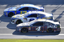 Ricky Stenhouse Jr., Roush Fenway Racing, Ford Fusion Fifth Third Bank, Chase Elliott, Hendrick Motorsports, Chevrolet Camaro NAPA Auto Parts, Kevin Harvick, Stewart-Haas Racing, Ford Fusion Busch Beer Flannel