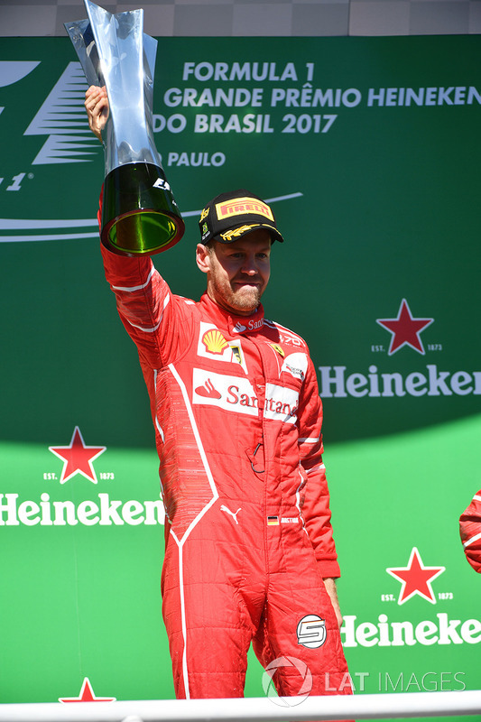 Podium: winner Sebastian Vettel, Ferrari