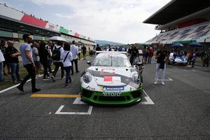 La Porsche 911 GT3 Cup di Enrico Fulgenzi, GDL Racing, in griglia di partenza
