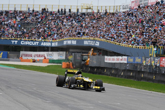 Carlos Sainz Jr. Renault F1 Team demo
