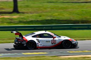 #911 Porsche Team North America Porsche 911 RSR, GTLM - Patrick Pilet, Nick Tandy