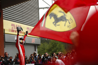 Sebastian Vettel, Ferrari, dans le parc fermé
