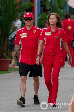 Kimi Raikkonen, Ferrari e Stefania Bocchi, addetta stampa Ferrari