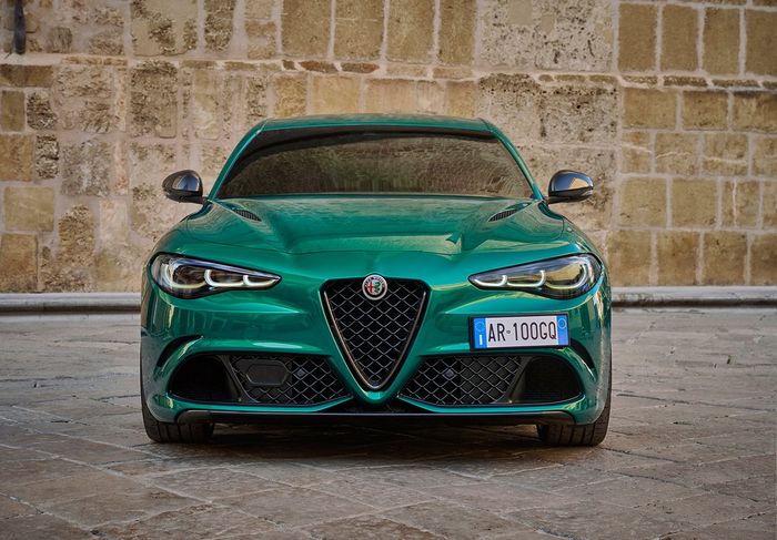 Alfa Romeo Giulia Q 100° Anniversario