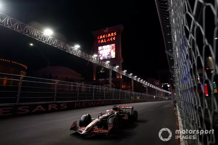 Kevin Magnussen, Haas VF-24