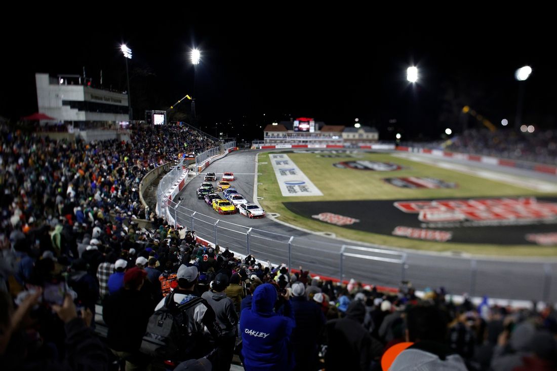 Vista general de la carrera durante la eliminatoria nº 3