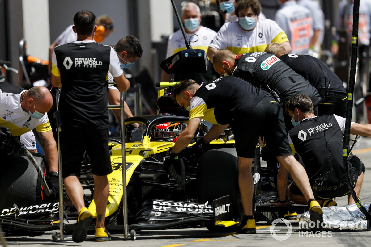 Esteban Ocon, Renault F1 Team R.S.20