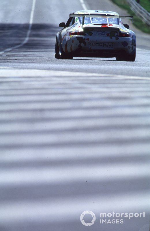 #78 Porsche GT3-R: Bernhard Chauvin, Angelo Zadra, Jean-Luc Maury-Laribiere