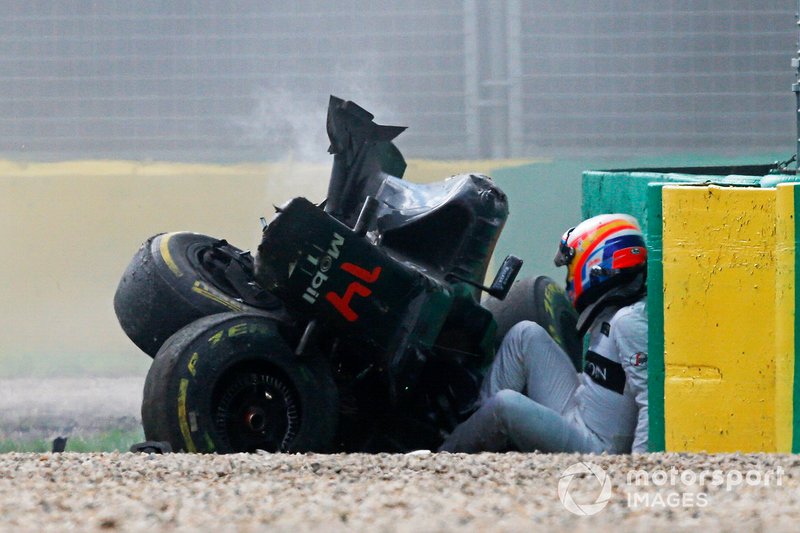 Crash de Fernando Alonso, McLaren MP4-31