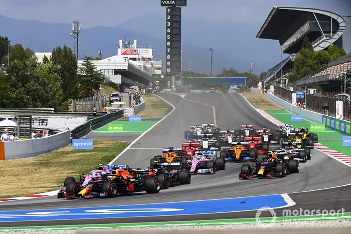 Arrancada Max Verstappen, Red Bull Racing RB16, Lance Stroll, Racing Point RP20, Valtteri Bottas, Mercedes F1 W11 EQ Performance, Sergio Pérez, Racing Point RP20, Alex Albon, Red Bull Racing RB16