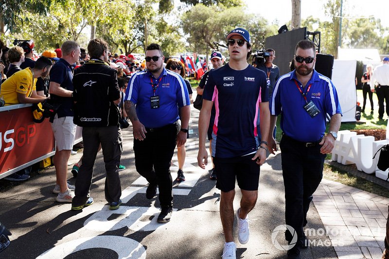Lance Stroll, Racing Point, arriva in pista