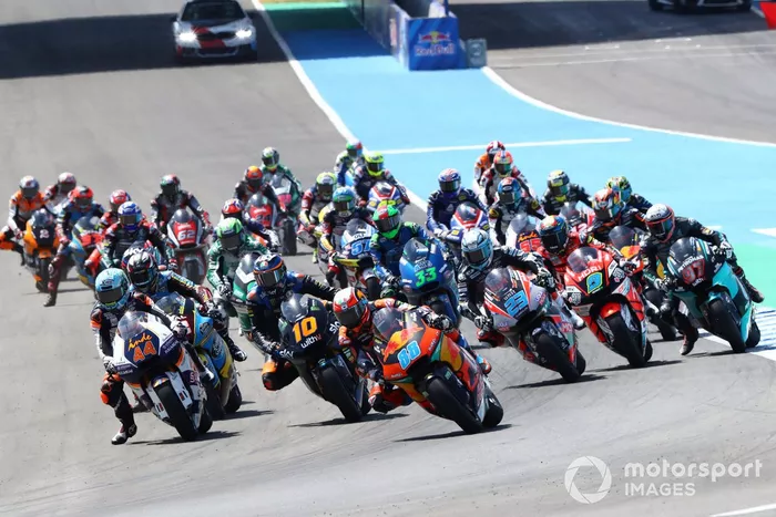 Salida de Moto2 en Jerez