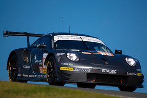 #88 PROTON Competition Porsche 911 RSR: Gianluca Roda, Giorgio Roda, Matteo Cairoli