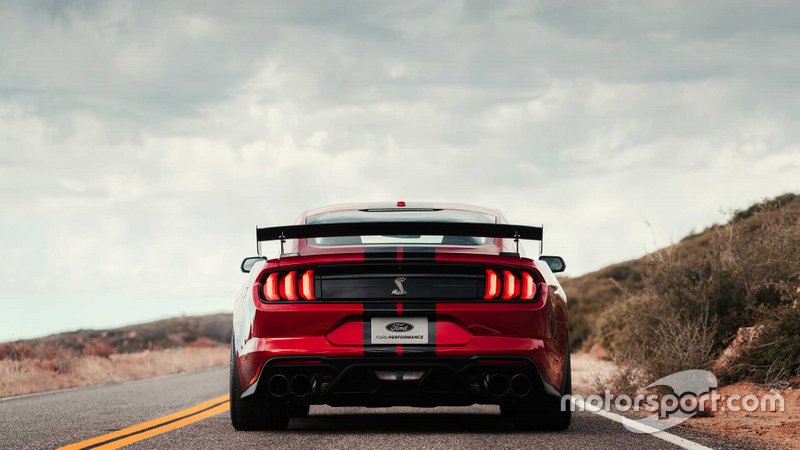 Ford Shelby GT500 2020 року
