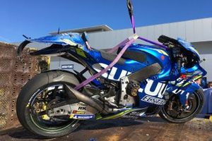 La moto de Joan Mir, Team Suzuki MotoGP après sa chute