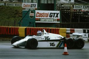 Keke Rosberg, Williams FW08B met zes wielen