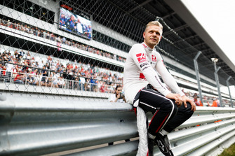 Kevin Magnussen, Haas F1 Team, on the grid