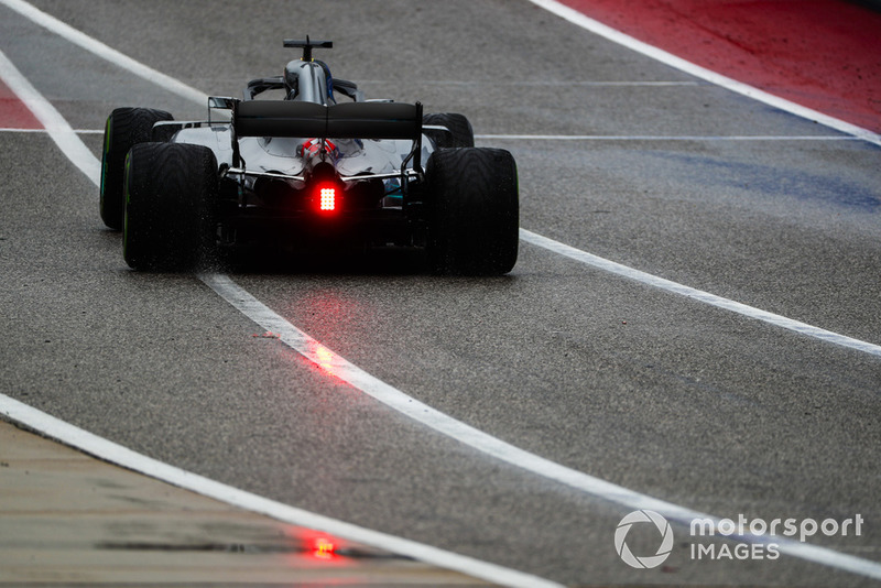 Lewis Hamilton, Mercedes AMG F1 W09 EQ Power+, leaves the pit lane