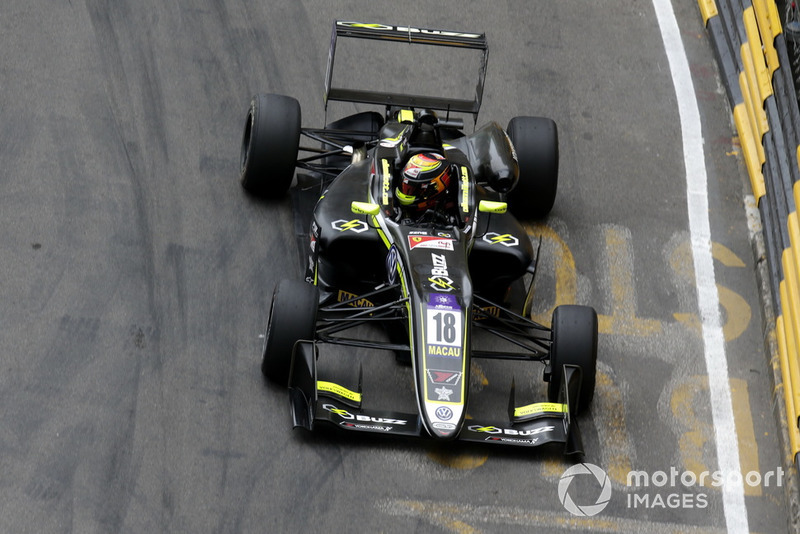 Callum Ilott, Carlin