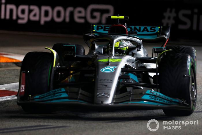 Lewis Hamilton, Mercedes W13