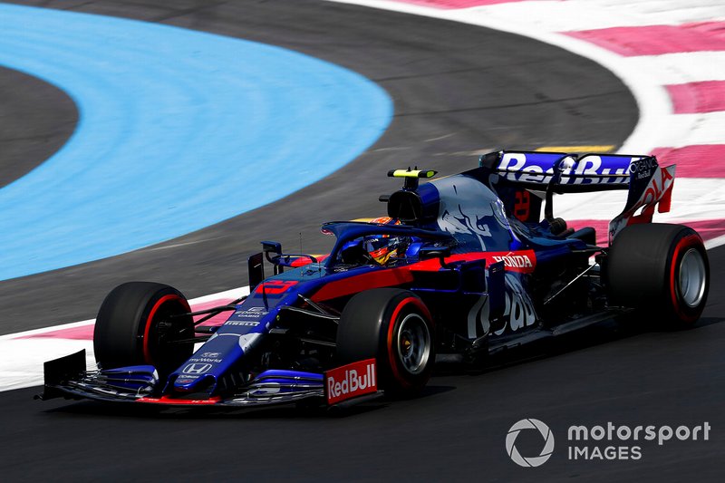 11. Александр Элбон, Toro Rosso – 1:30,461