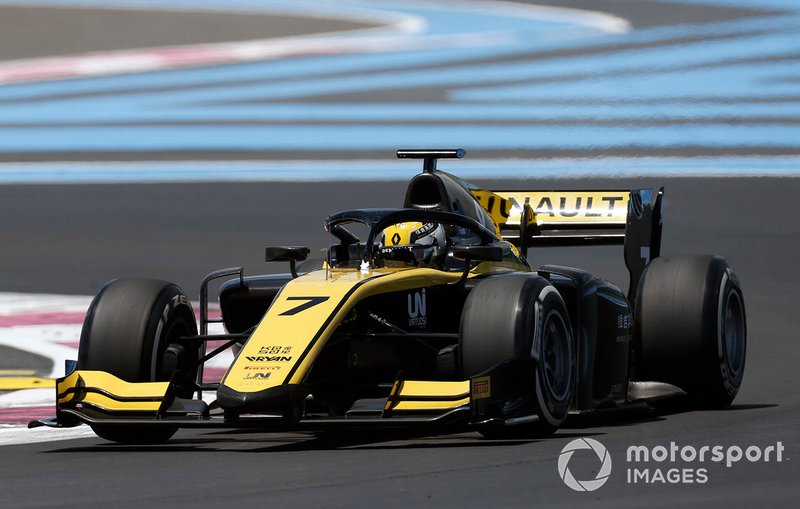 Guanyu Zhou, UNI Virtuosi Racing