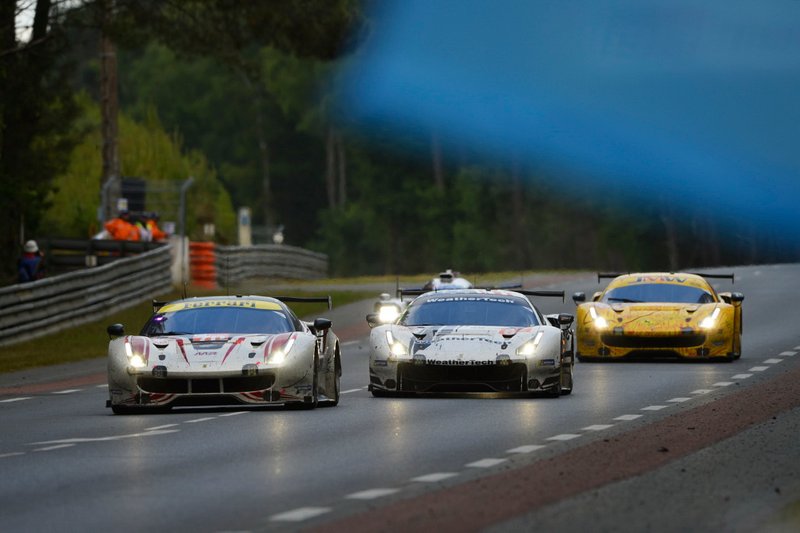 #70 MR Racing Ferrari 488 GTE: Motoaki Ishikawa, Olivier Beretta, Eddie Cheever, #62 Weathertech Racing Ferrari 488 GTE: Cooper MacNeil, Toni Vilander, Robert Smith