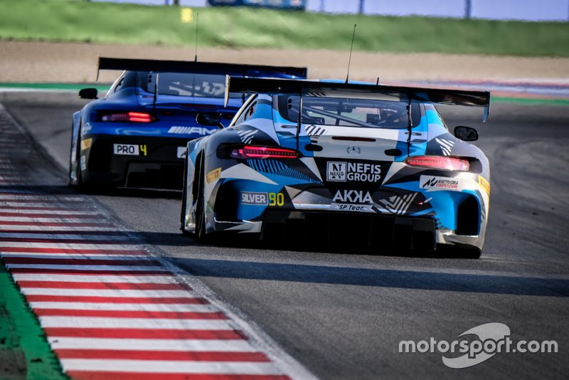 #90 Akka ASP Team Mercedes-AMG GT3: Timur Bogulavskiy, Fabian Schiller