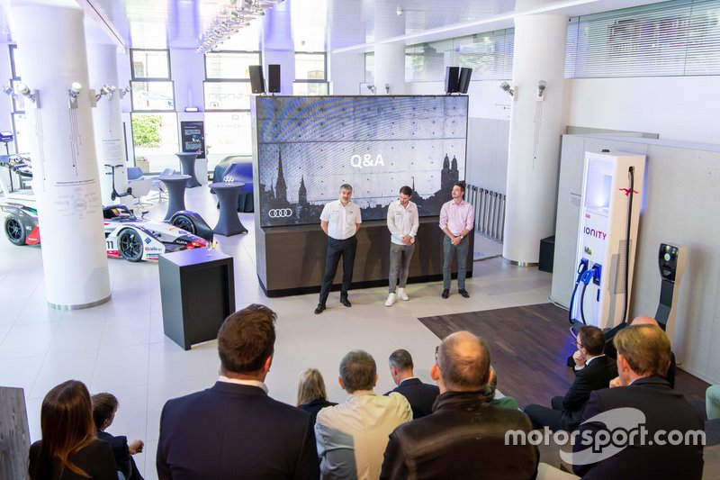 Dieter Gass, Audi Motorsport, und Daniel Abt, Audi Sport ABT Schaeffler