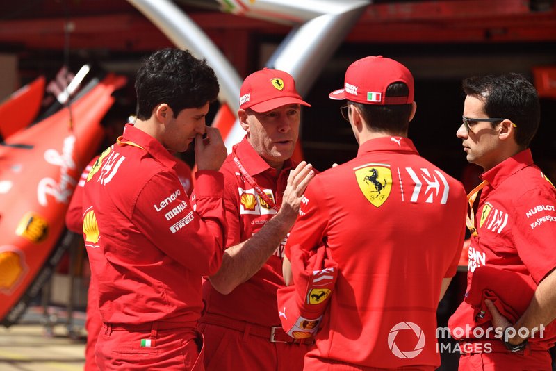 Charles Leclerc, Ferrari speaks with Jock Clear, Ferrari in the pit lane