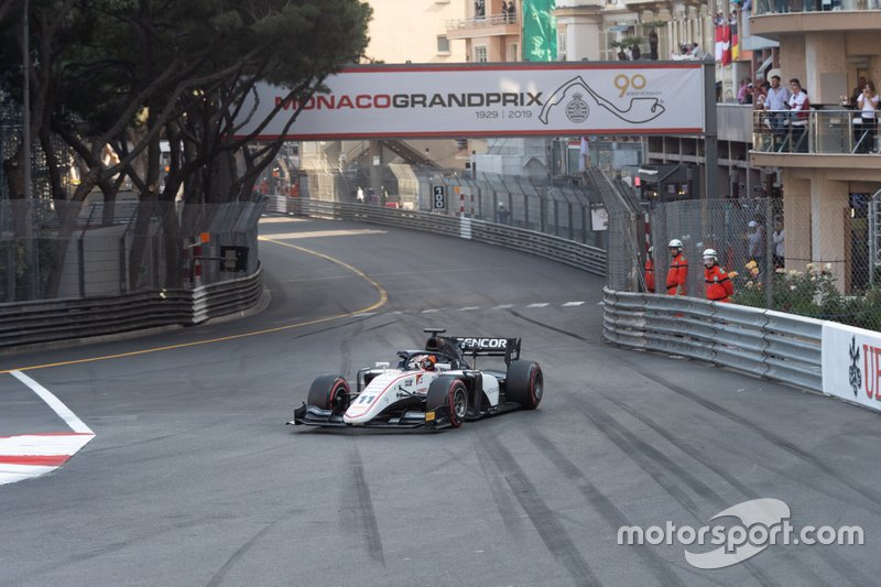 Callum Ilott, Sauber Junior Team by Charouz