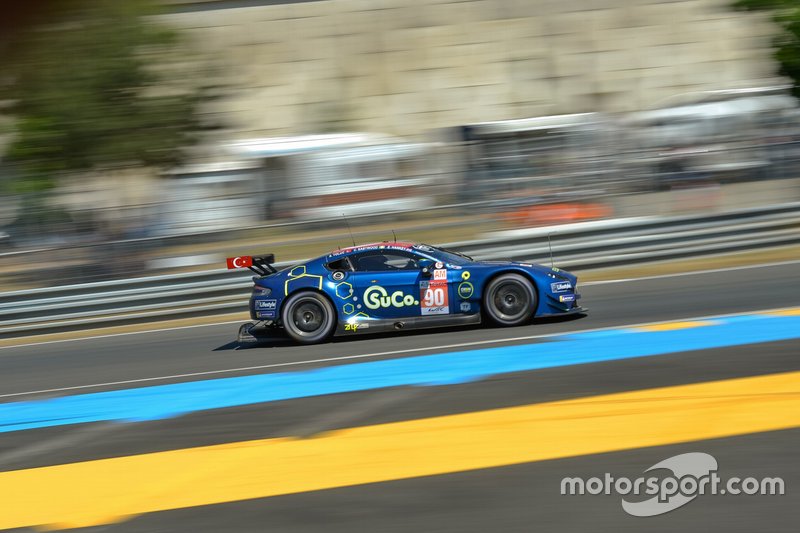 #90 TF Sport Aston Martin Vantage: Salih Yoluc, Euan Alers-Hankey, Charles Eastwood