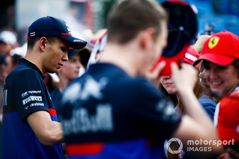 Alexander Albon, Toro Rosso ve Daniil Kvyat, Toro Rosso