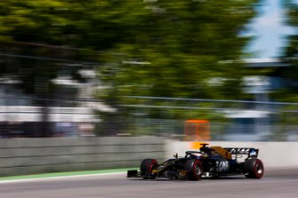 Romain Grosjean, Haas F1 Team VF-19