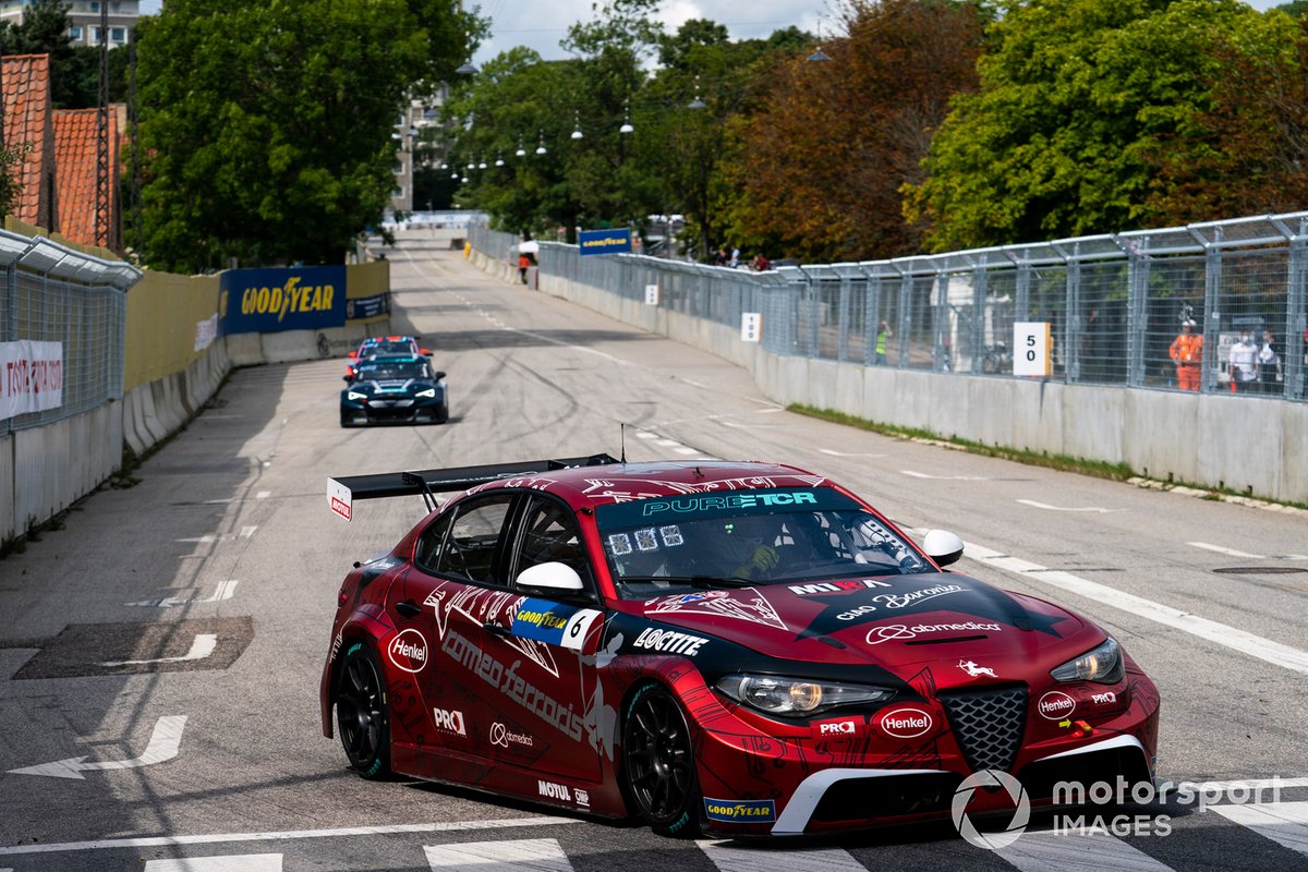 Oliver Webb, Romeo Ferraris-M1RA, Alfa Romeo Giulia ETCR