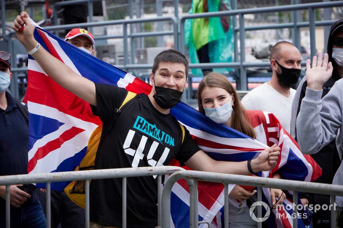 Aficionados de Lewis Hamilton, Mercedes