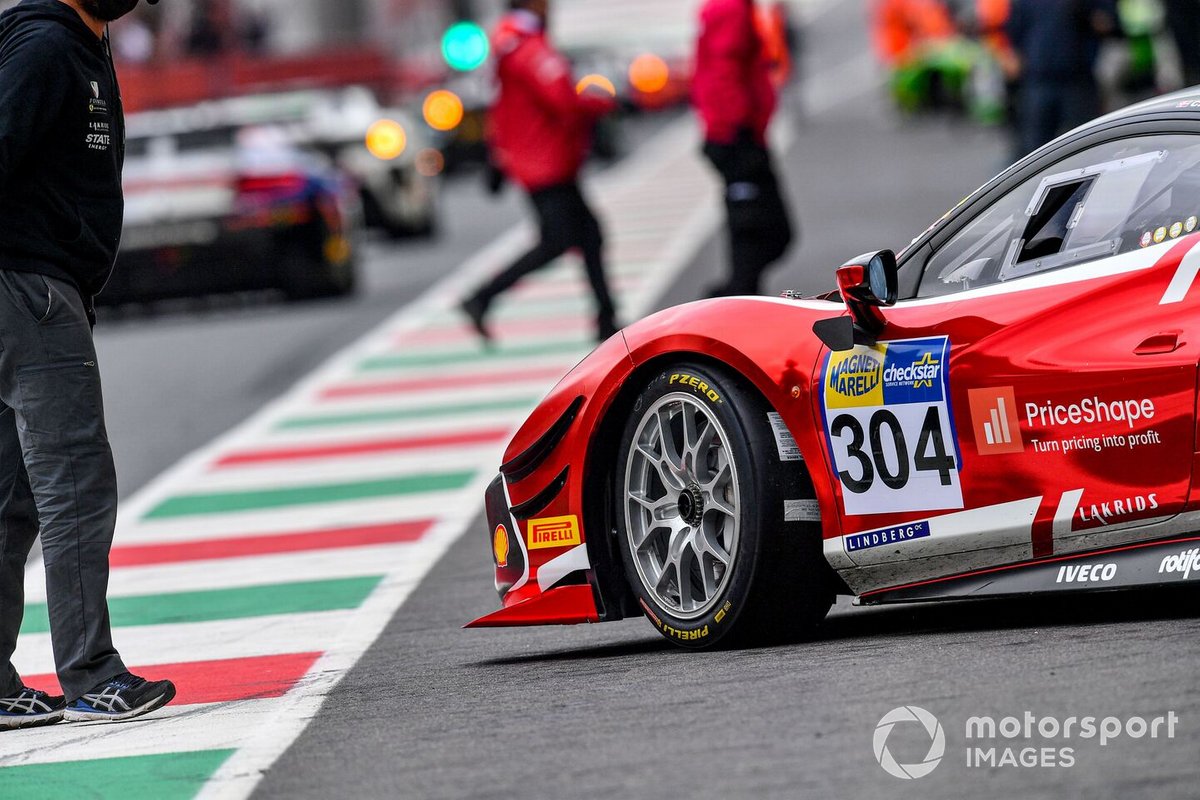 Azione in pit-lane
