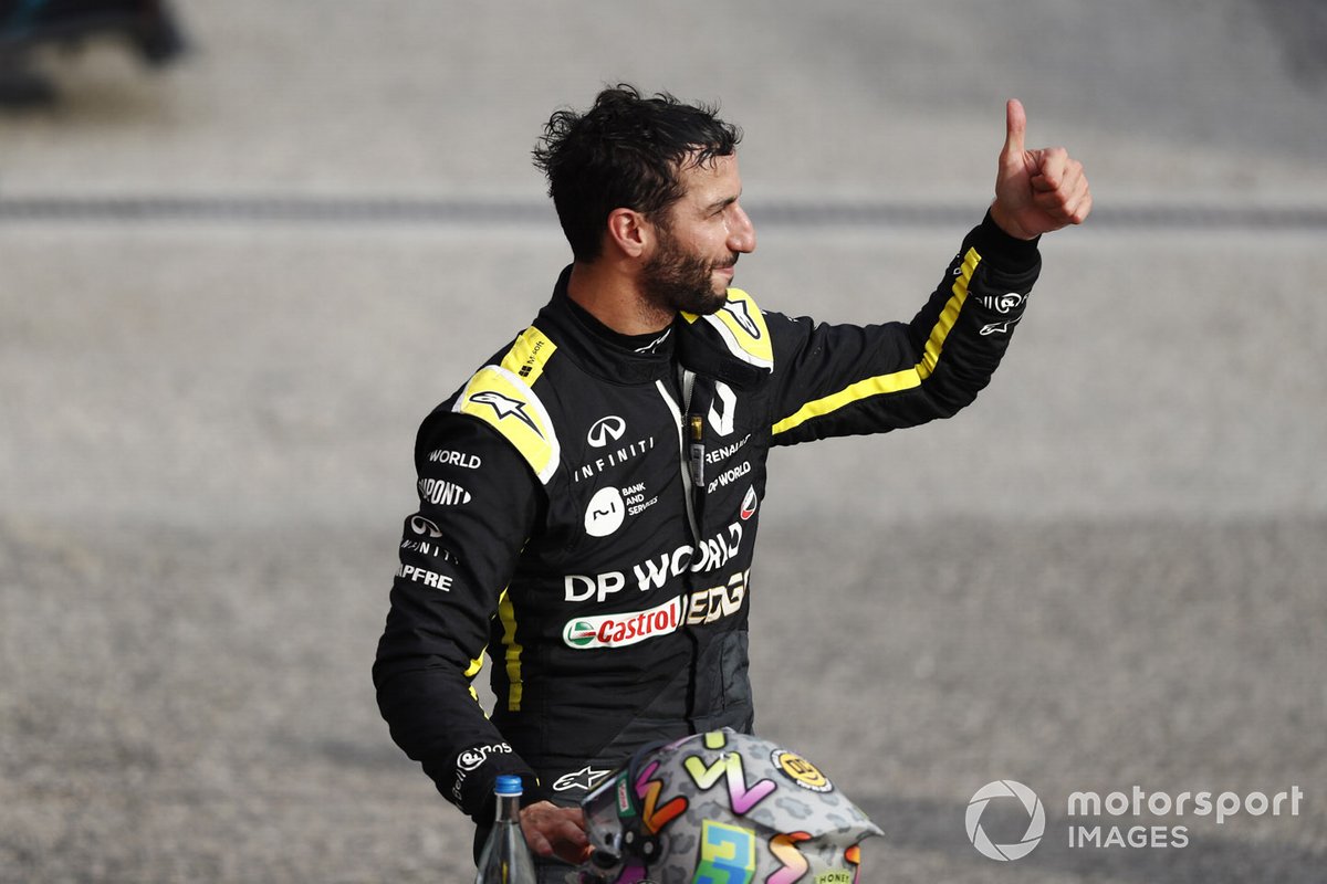 Tercer lugar Daniel Ricciardo, Renault F1 celebra en Parc Ferme