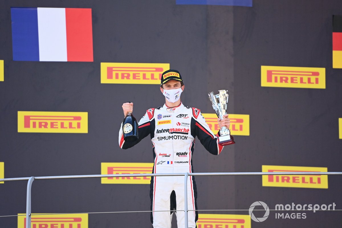 Theo Pourchaire, ART Grand Prix celebrates on the podium