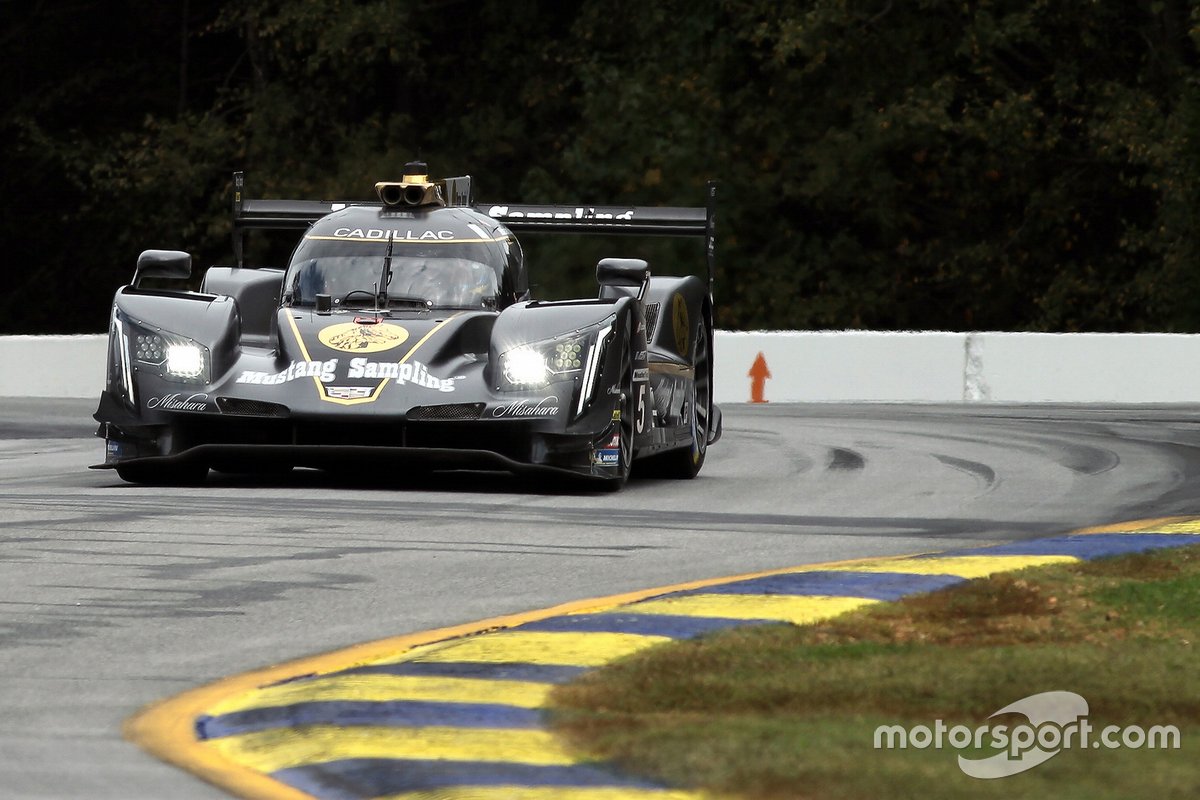 #5 JDC-Miller MotorSports Cadillac DPi: Sebastien Bourdais, Tristan Vautier, Loic Duval
